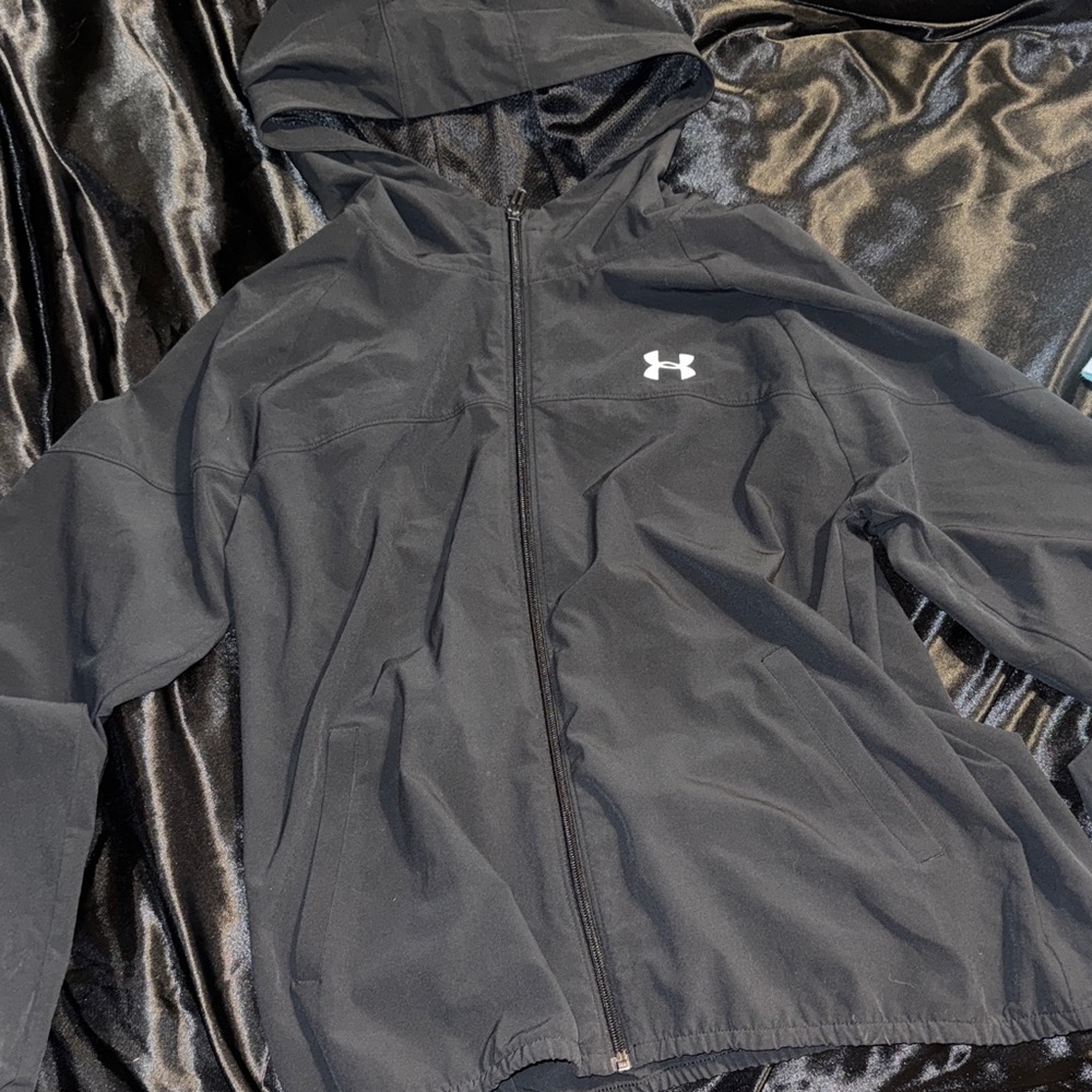 Under armor windbreaker